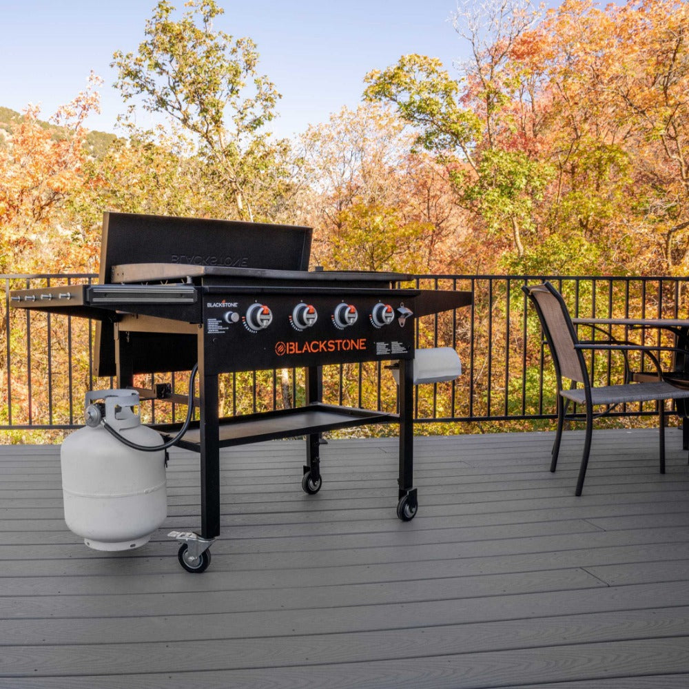 Blackstone 36″ Griddle Grillstation mit 4 Brennern mit Hardcover Metallabdeckung